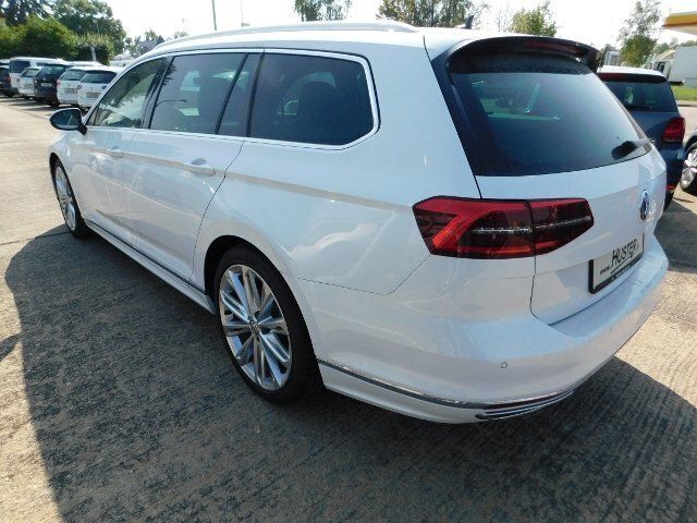 Gebraucht VW Passat Highline 150 PS (110 kW) 2019 Weiß Kombi