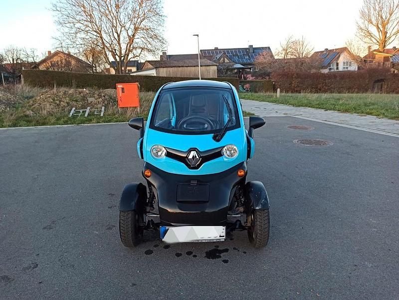Blau Gebraucht 2016 Renault Twizy Kleinwagen | 4.700 € (Etwas zu teuer) - Bild 1/4