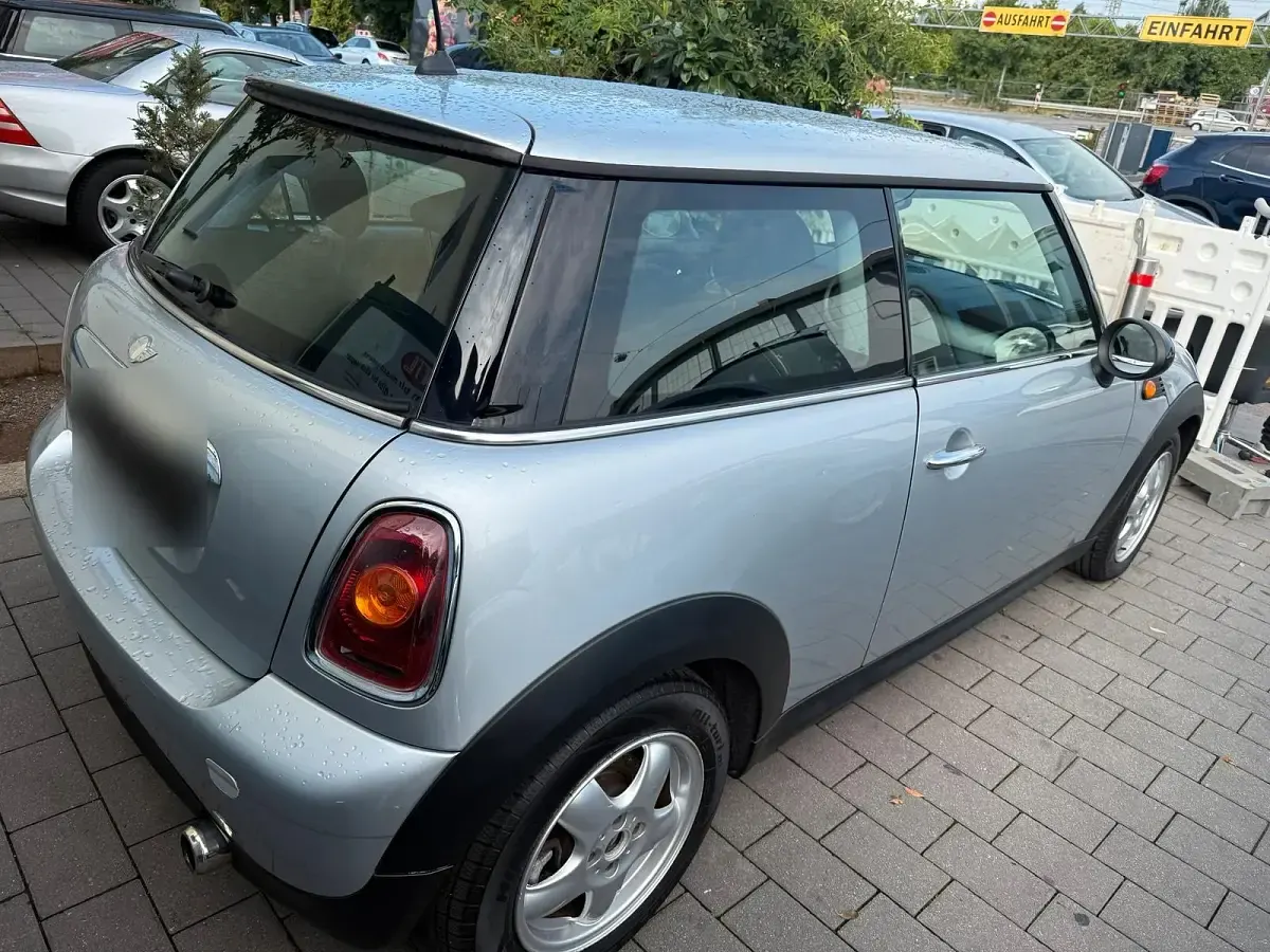 Gebraucht Mini ONE 120 PS (88 kW) 2007 Silber Kleinwagen