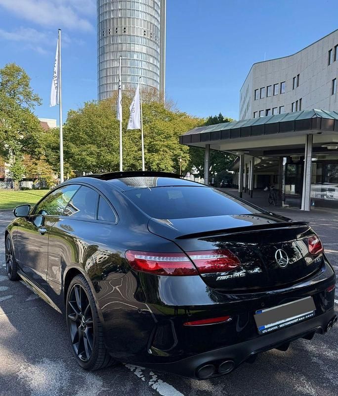 Schwarz Gebraucht 2020 Mercedes E53 AMG AMG Coupé | 38.900 € (Superpreis) - Bild 1/4