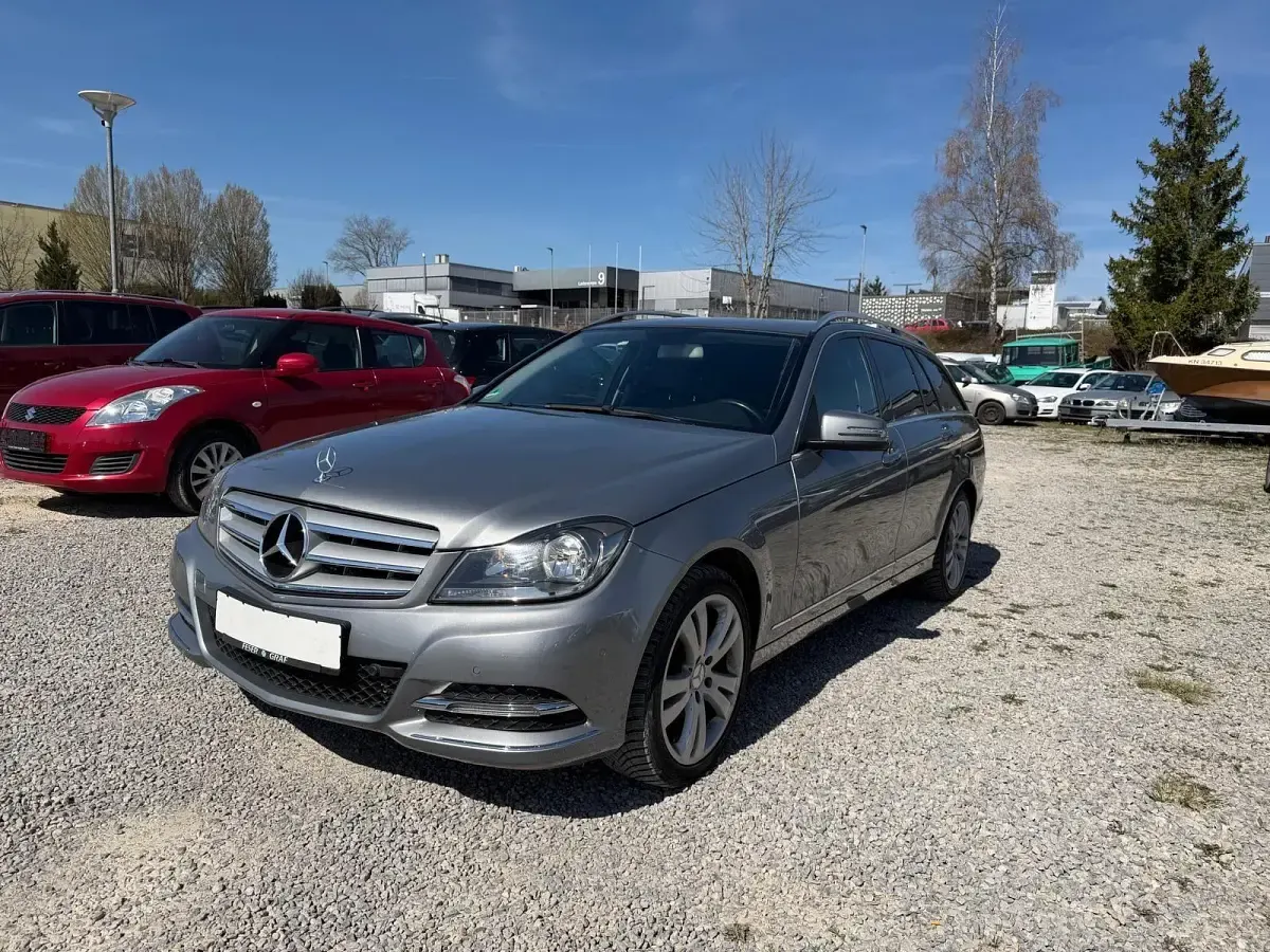 Gebraucht Mercedes C200 184 PS (135 kW) 2012 Silber Kombi