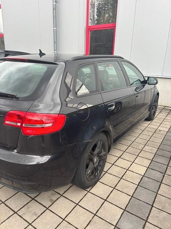 Gebraucht Audi A3 S-Line 140 PS (102 kW) 2012 Schwarz Kleinwagen