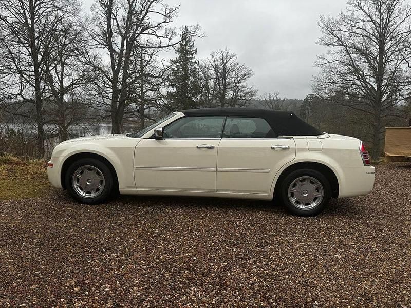 Gebraucht Chrysler 300C 249 PS (183 kW) 2007 Weiß Cabrio