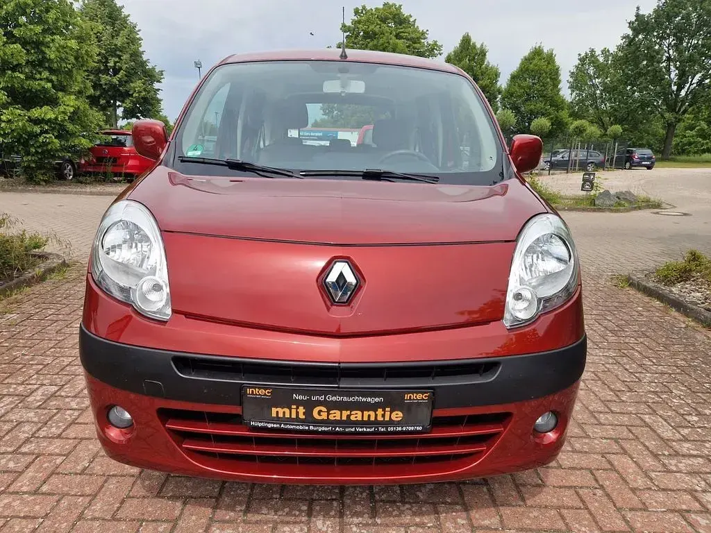 Gebraucht Renault Kangoo 105 PS (77 kW) 2011 Rot Van / Kleinbus