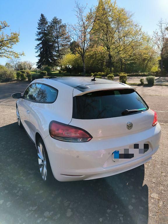 Gebraucht VW Scirocco 122 PS (89 kW) 2010 Weiß Coupé