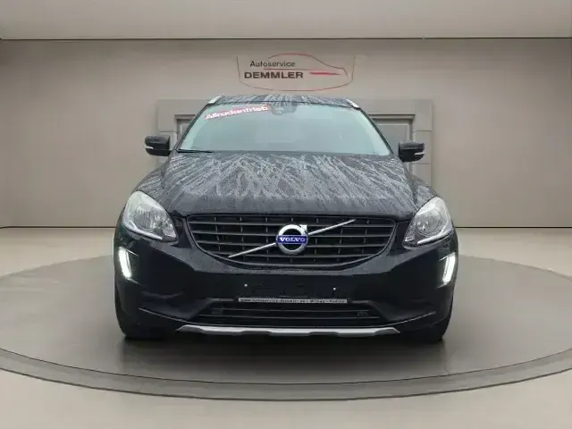Gebraucht Volvo XC60 Ocean Race 215 PS (158 kW) 2016 Schwarz SUV