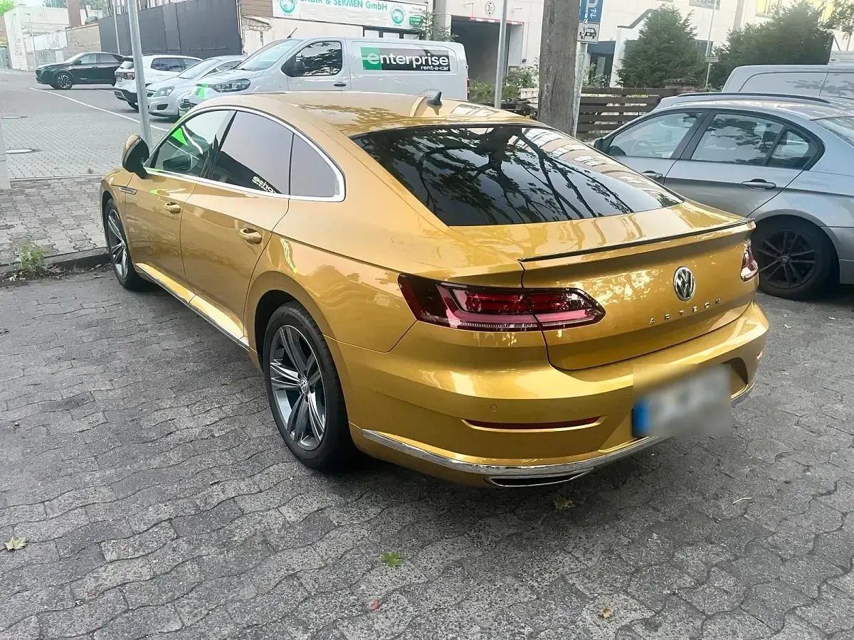 Gebraucht VW Arteon R-line 190 PS (139 kW) 2018 Gold Kleinwagen