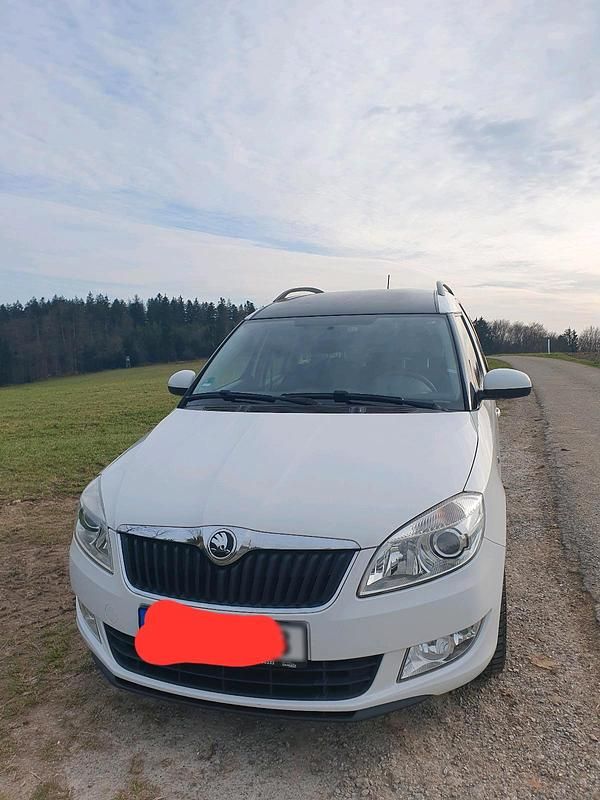 Gebraucht Skoda Roomster 2014 Weiß Van / Kleinbus