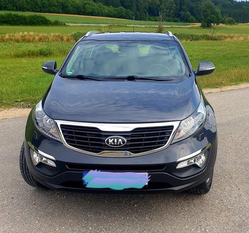 Gebraucht Kia Sportage Spirit 135 PS (99 kW) 2014 Grau SUV