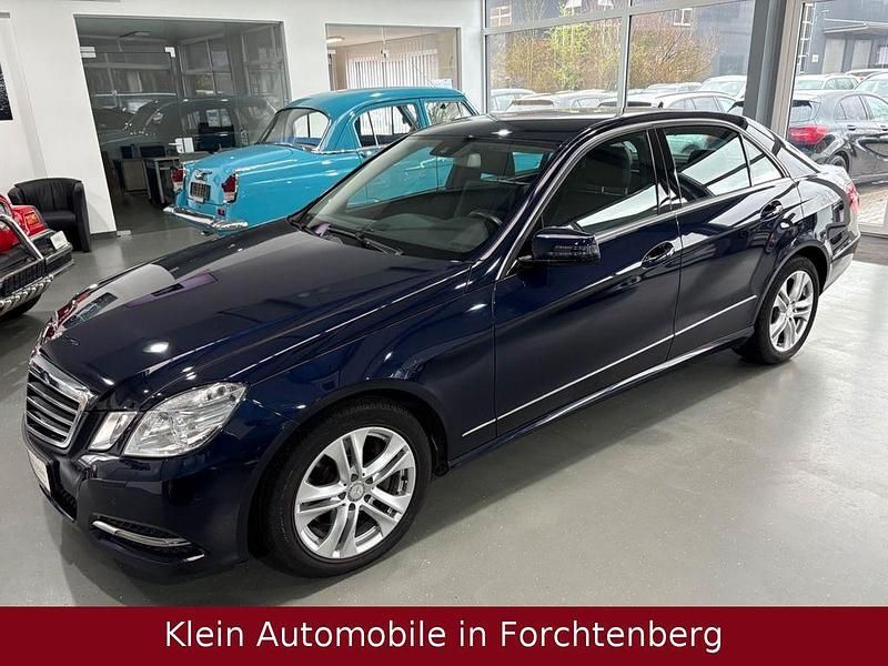Gebraucht Mercedes E350 265 PS (194 kW) 2012 Blau Limousine