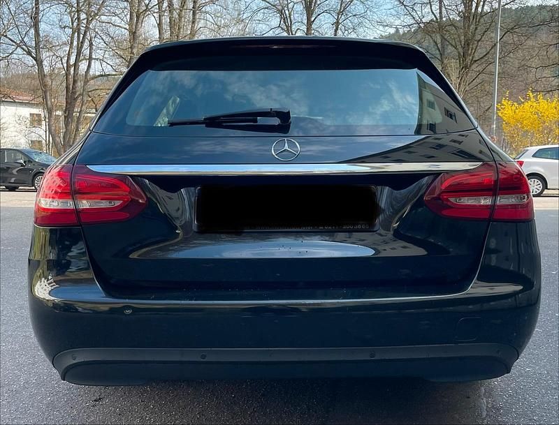 Gebraucht Mercedes C220 170 PS (125 kW) 2017 Schwarz Kombi