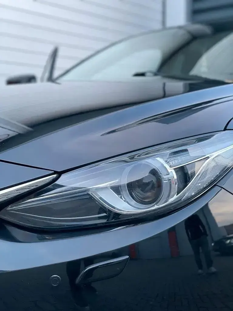 Gebraucht Mazda 3 Sports-Line 150 PS (110 kW) 2014 Schwarz Limousine