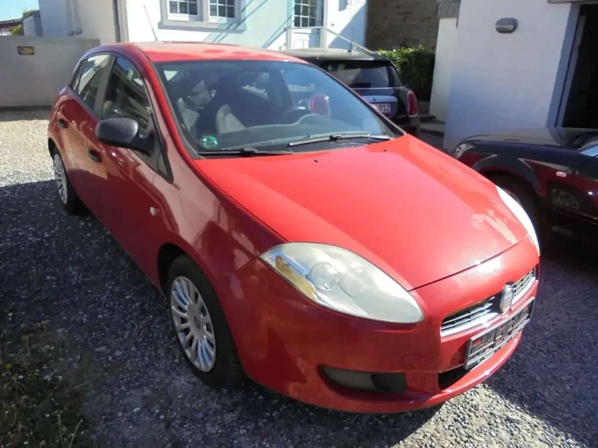 Gebraucht Fiat Bravo 90 PS (66 kW) 2007 Rot Kleinwagen