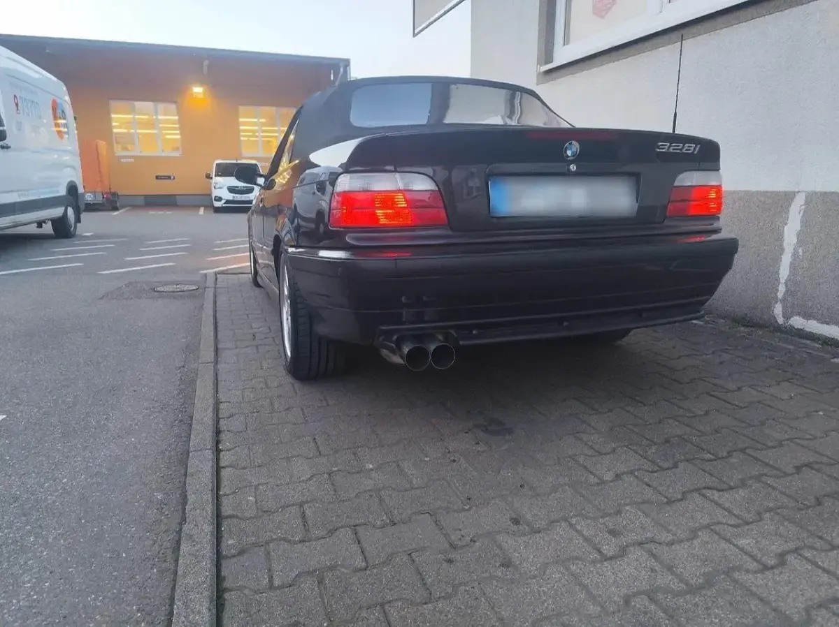 Gebraucht BMW 328 Cabriolet Basis 193 PS (141 kW) 1997 Schwarz Cabrio