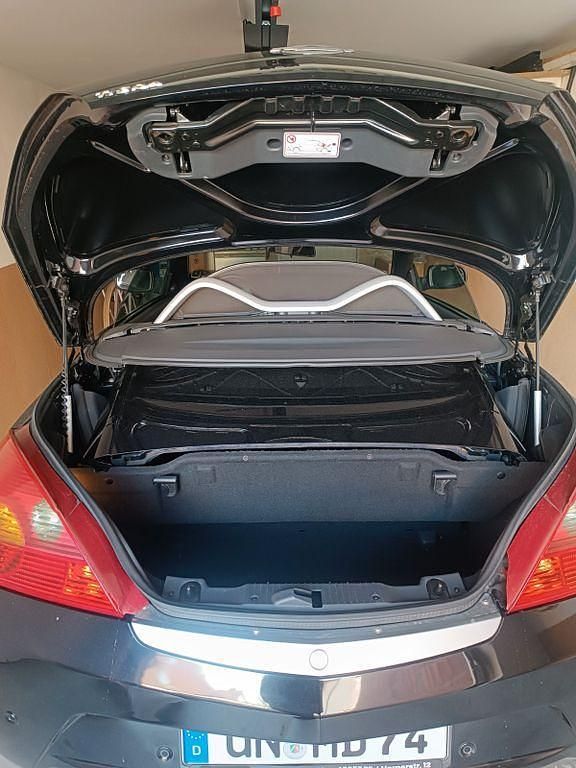 Schwarz Gebraucht 2008 Opel Tigra Edition Cabrio | 3.300 € (Etwas zu teuer) - Bild 1/4