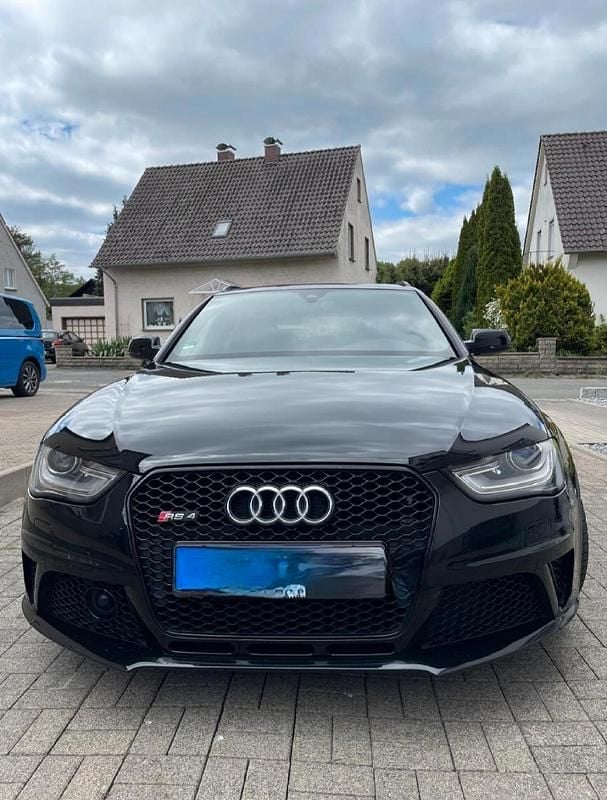 Schwarz Gebraucht 2015 Audi RS4 Kombi | 44.500 € - Bild 1/4