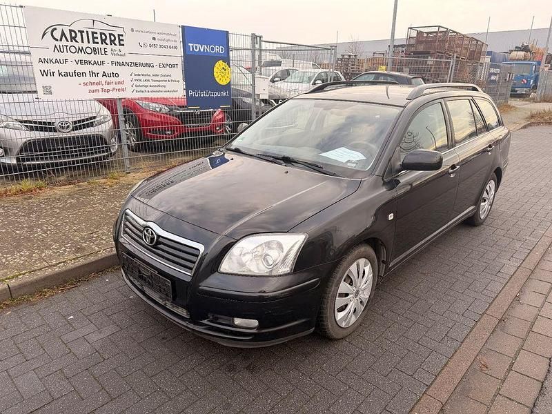 Schwarz Gebraucht 2003 Toyota Avensis Sol Kombi | 2.599 € (Fairer Preis) - Bild 1/4
