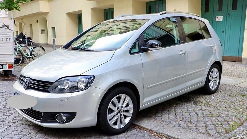 Silber Gebraucht 2011 VW Golf Plus Style Van / Kleinbus | 8.999 € (Fairer Preis) - Bild 1/4