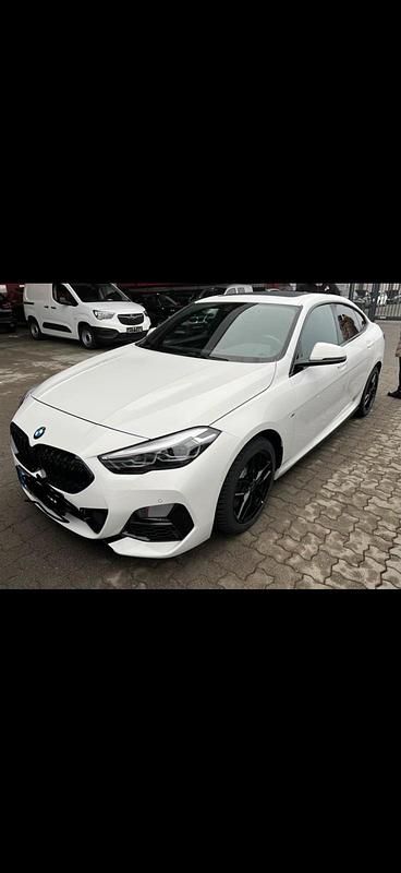 Weiß Gebraucht 2020 BMW 220 Comfort Edition Coupé | 23.200 € (Superpreis) - Bild 1/3