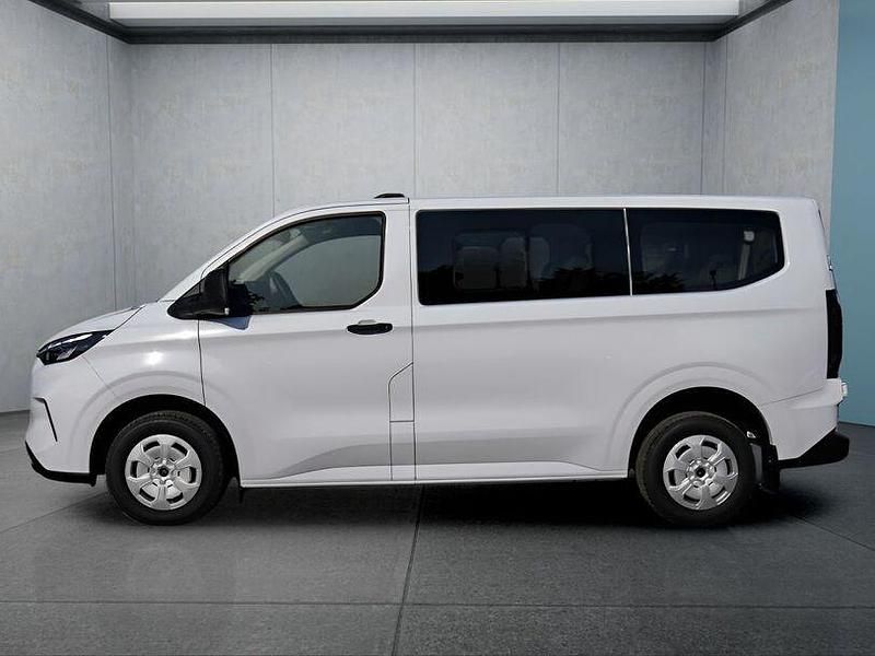 Gebraucht Ford Transit Custom 136 PS (100 kW) 2025 Weiß Limousine