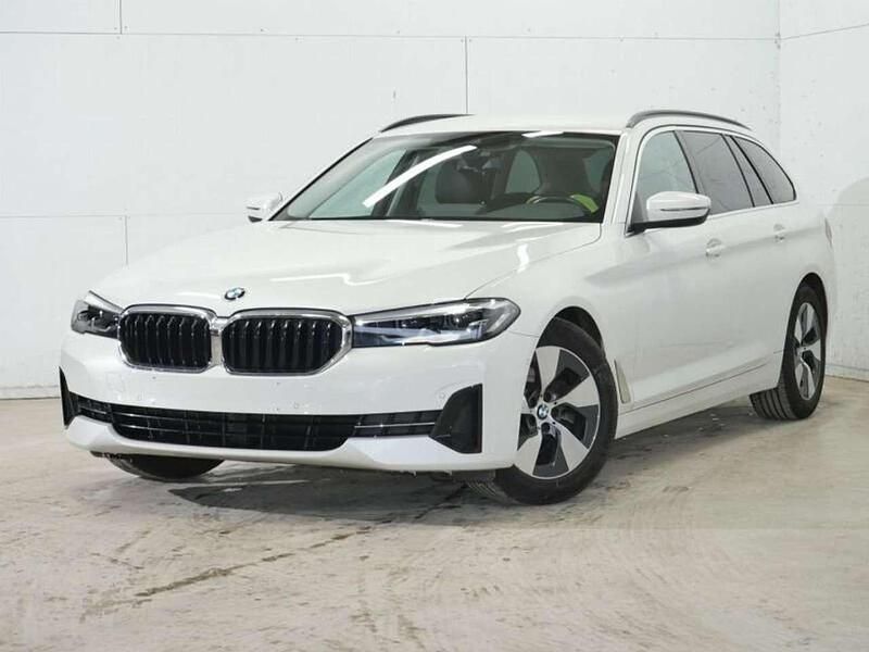 Gebraucht BMW 520 190 PS (139 kW) 2022 Mineralweiss met. Kombi