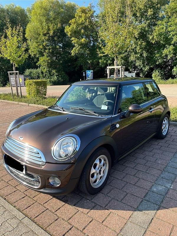 Gebraucht Mini Cooper 122 PS (89 kW) 2012 Braun Kleinwagen