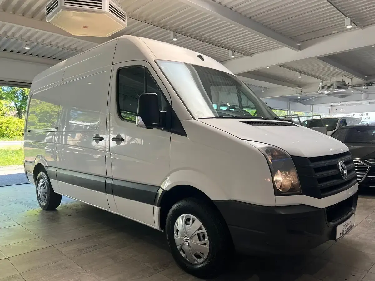 Second-hand VW Crafter 109 CP (80 kW) 2013 Alb Van