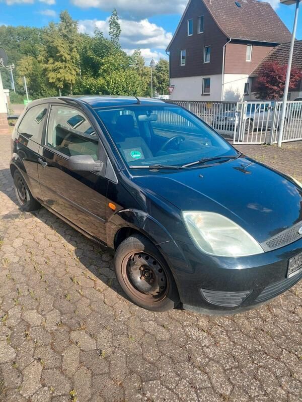 Schwarz Gebraucht 2005 Ford Fiesta Kleinwagen | 1.250 € - Bild 1/4