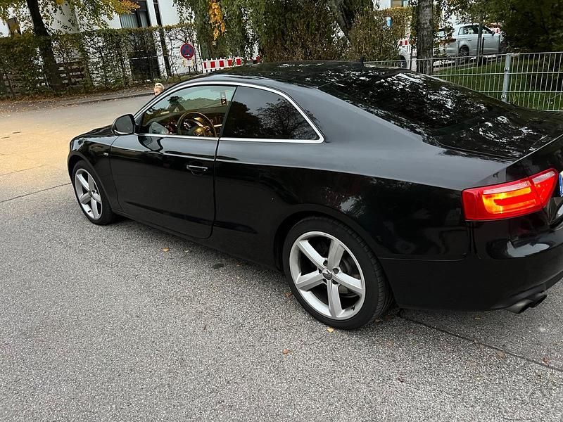 Gebraucht Audi A5 180 PS (132 kW) 2009 Schwarz Coupé