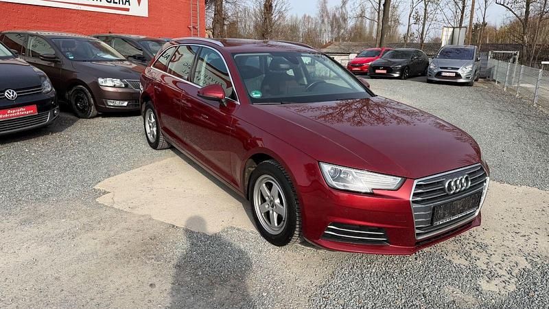 Gebraucht Audi A4 Ambiente 150 PS (110 kW) 2017 Rot Kombi