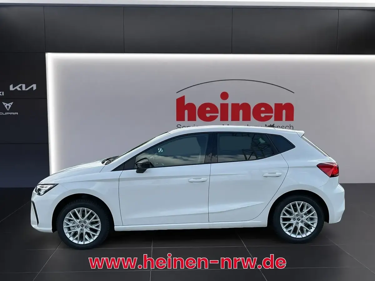 Neu Seat Ibiza FR 116 PS (85 kW) 2026 Weiß Kleinwagen