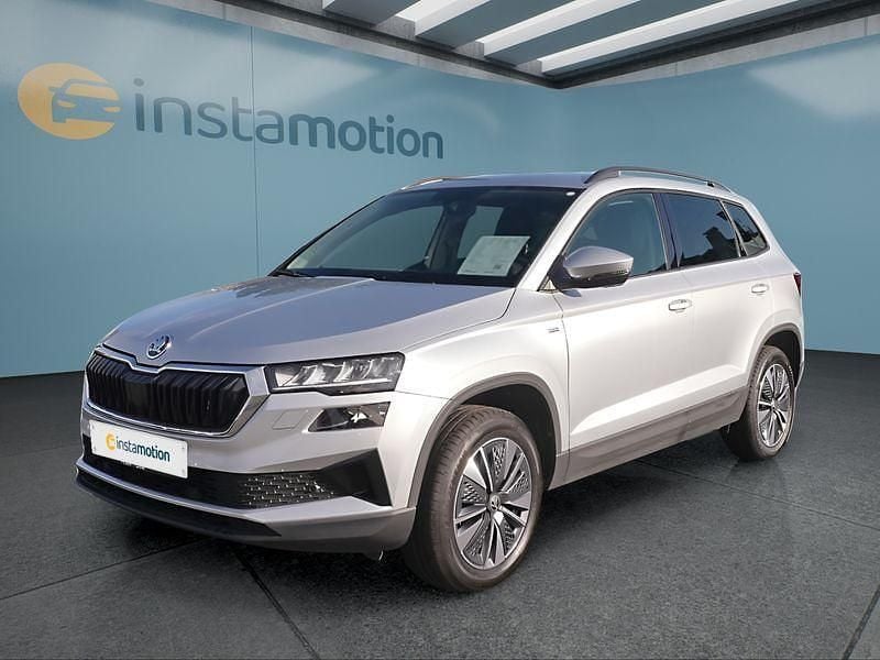 Silber Gebraucht 2024 Skoda Karoq Tour SUV | 23.949 € (Superpreis) - Bild 1/4