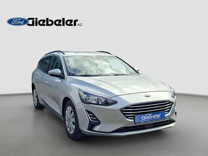 Gebraucht Ford Focus Trend 101 PS (74 kW) 2020 Polarsilber metallic Kombi