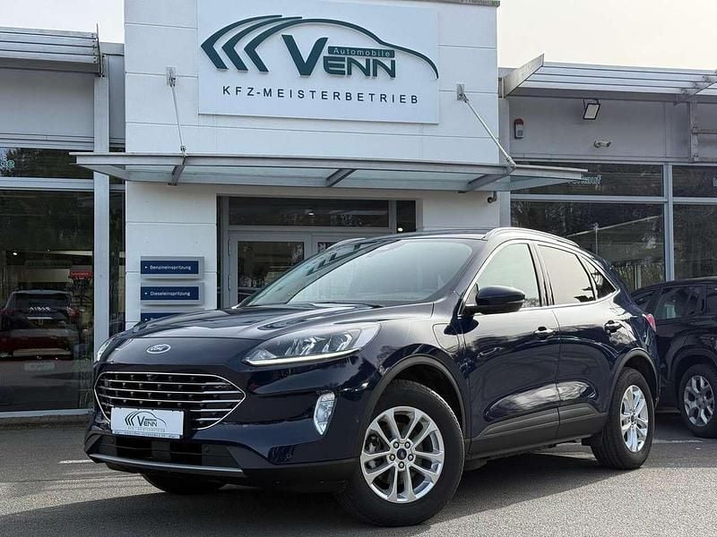 Gebraucht Ford Kuga Titanium 152 PS (111 kW) 2022 Blazerblau SUV