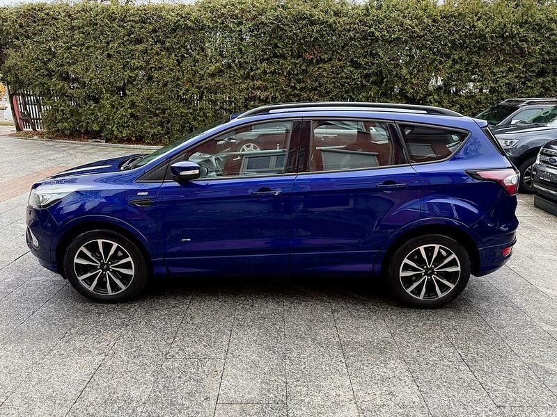 Blau Gebraucht 2017 Ford Kuga ST-Line SUV | 13.980 € (Fairer Preis) - Bild 1/4