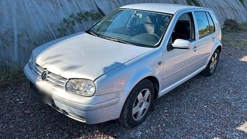 Silber Gebraucht 1997 VW Golf IV Limousine | 1.690 € (Fairer Preis) - Bild 1/4