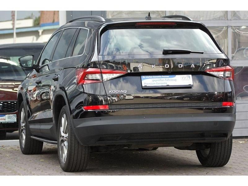 Gebraucht Skoda Kodiaq Drive 150 PS (110 kW) 2021 Black magic pearlescent (metallic) SUV