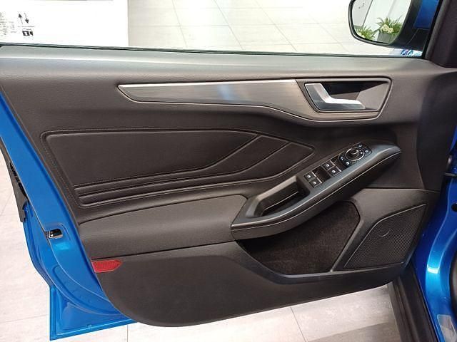 Używany Ford Focus Titanium X 155 KM (114 kW) 2022 Niebieski Kombi