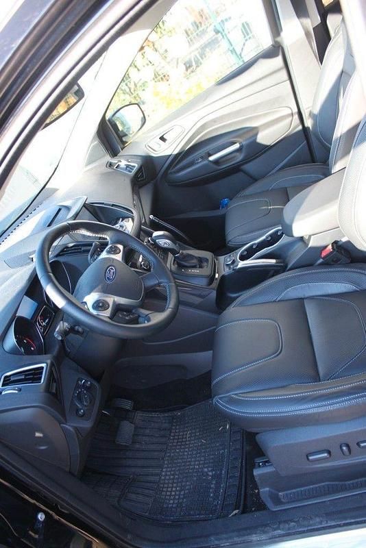 Gebraucht Ford Kuga ST-Line 179 PS (131 kW) 2017 Schwarz SUV