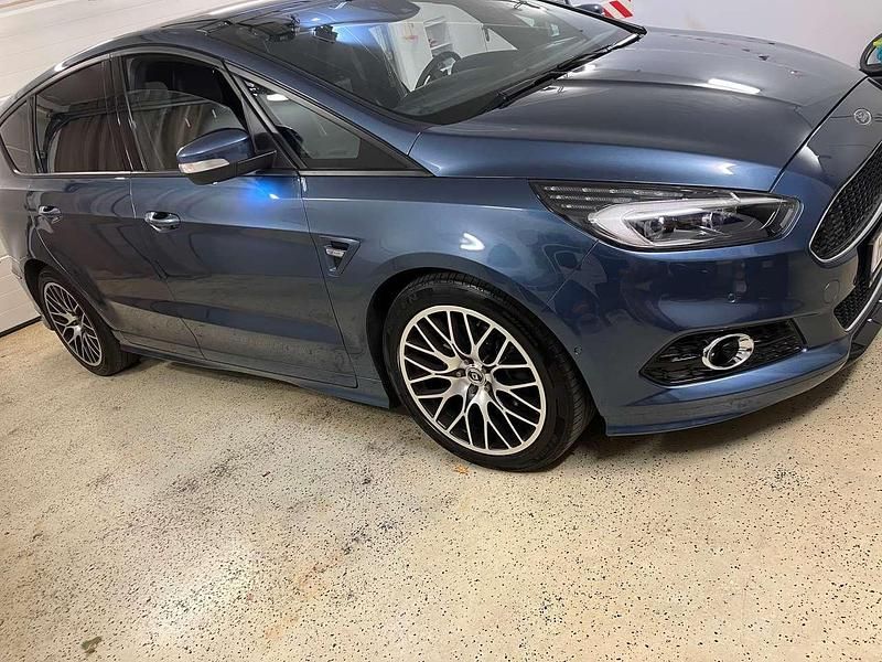 Gebraucht Ford S-MAX ST-Line 190 PS (139 kW) 2019 Blau Van / Kleinbus