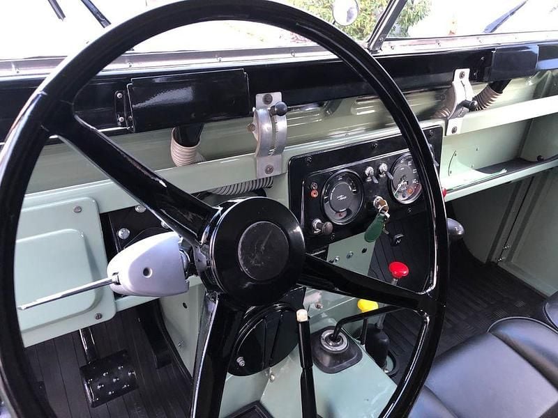 Gebraucht Land Rover 2 87 PS (63 kW) 1965 Grün SUV