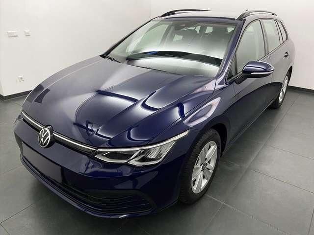 Blau metallic Gebraucht 2021 VW Golf VIII Life Kombi | 23.340 € (Fairer Preis) - Bild 1/4
