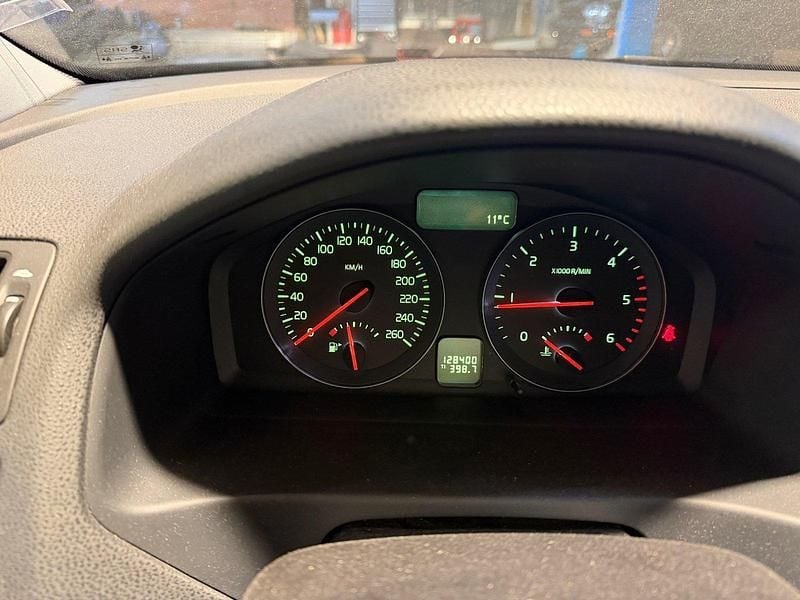 Silber Gebraucht 2008 Volvo C30 Kleinwagen | 3.850 € (Fairer Preis) - Bild 1/4