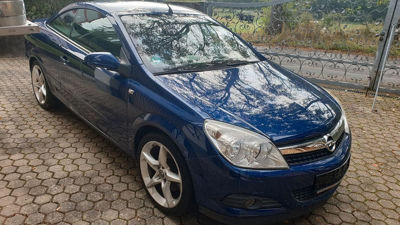 Gebraucht Opel Astra Cabriolet Edition 150 PS (110 kW) 2007 Blau Cabrio