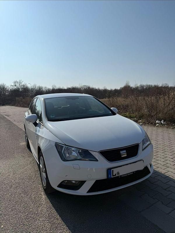 Second-hand Seat Ibiza Reference 69 CP (50 kW) 2015 Alb Hatchback