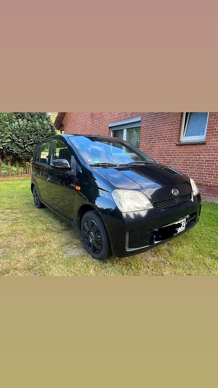 Schwarz Gebraucht 2005 Daihatsu Cuore Kleinwagen | 1.000 € (Fairer Preis) - Bild 1/4