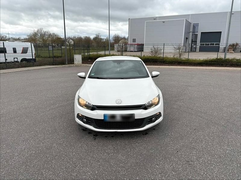 Gebraucht VW Scirocco 200 PS (147 kW) 2009 Weiß Coupé