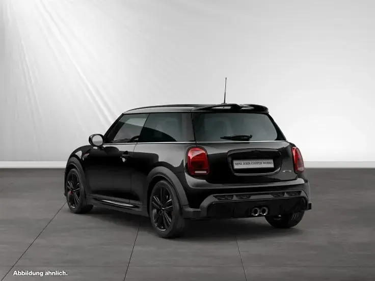 Gebraucht Mini John Cooper Works 231 PS (169 kW) 2022 Midnight black metallic Kleinwagen