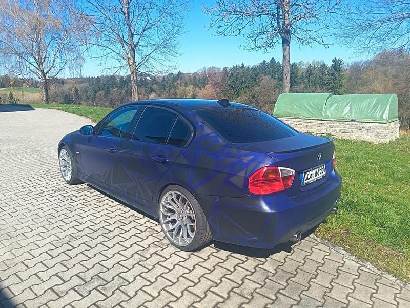 Gebraucht BMW 330 Performance 258 PS (189 kW) 2006 Blau Limousine