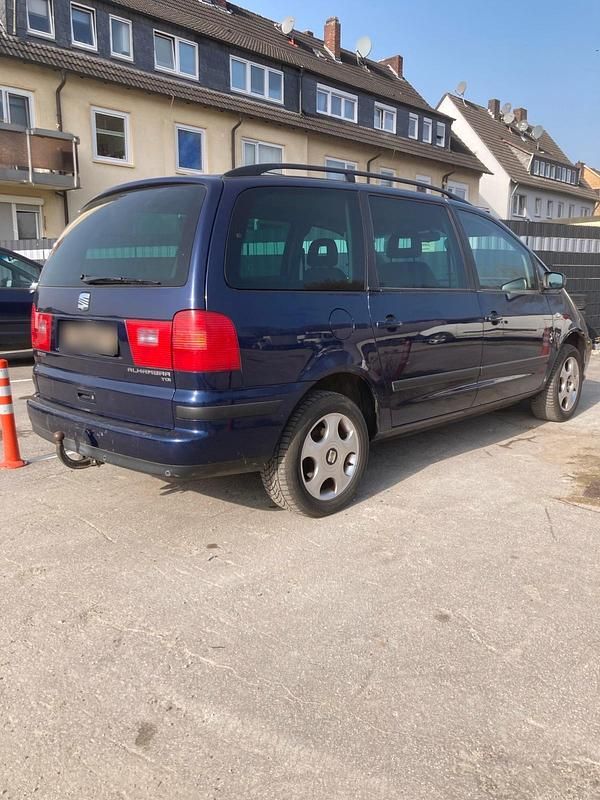Gebraucht Seat Alhambra 116 PS (85 kW) 2003 Blau Van / Kleinbus